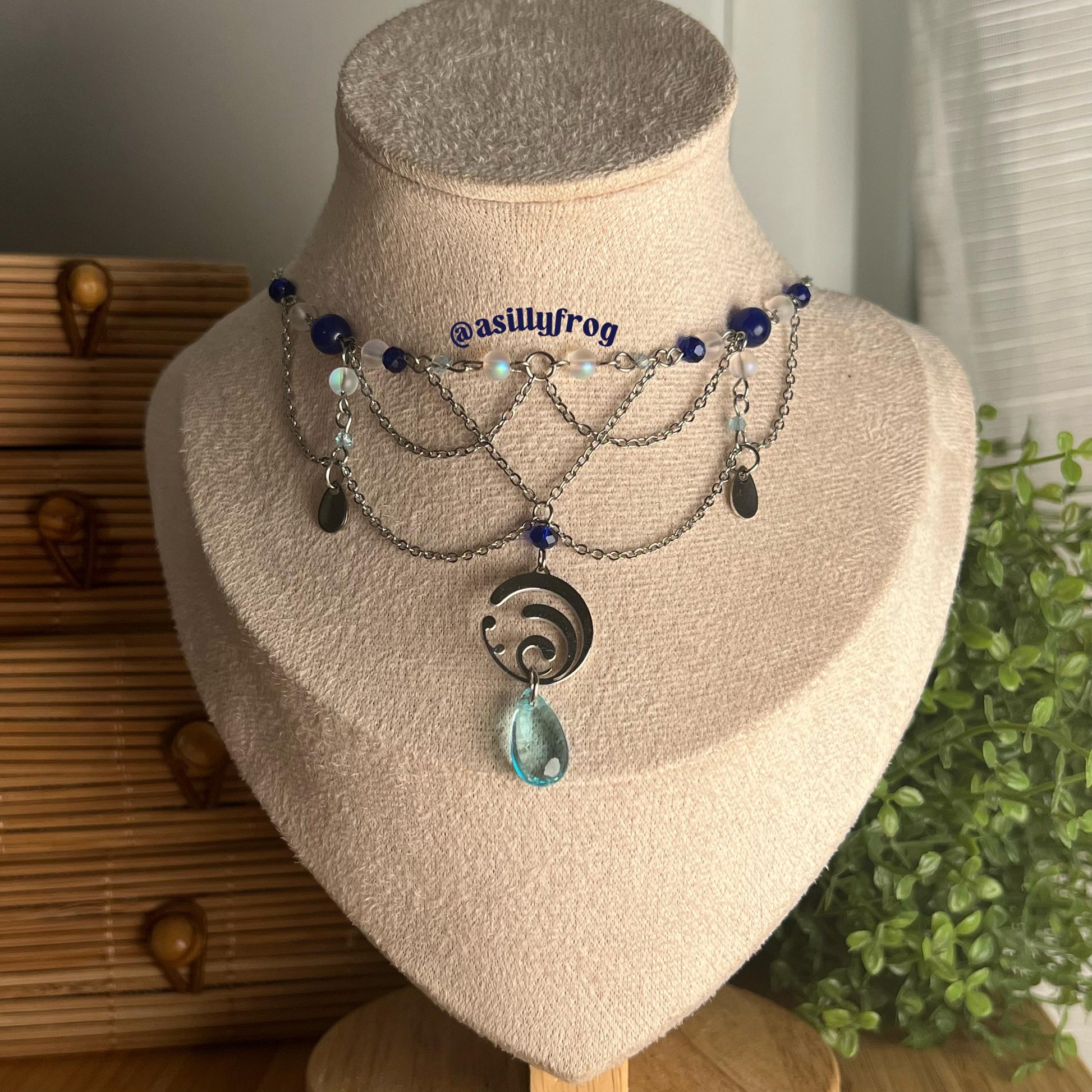 Furina inspired necklace