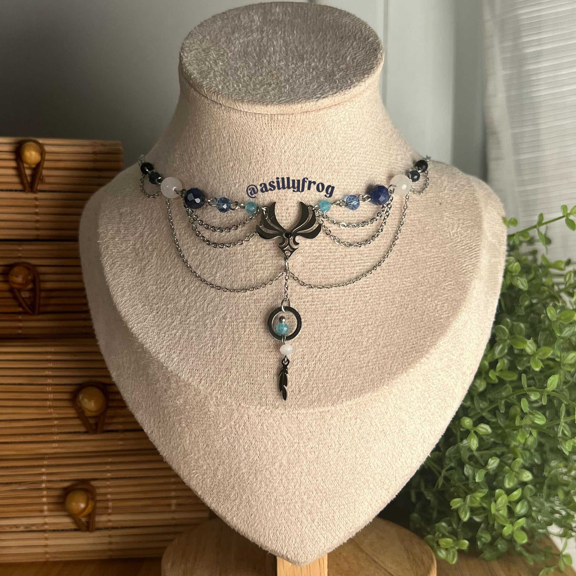 Scaramouche inspired necklace