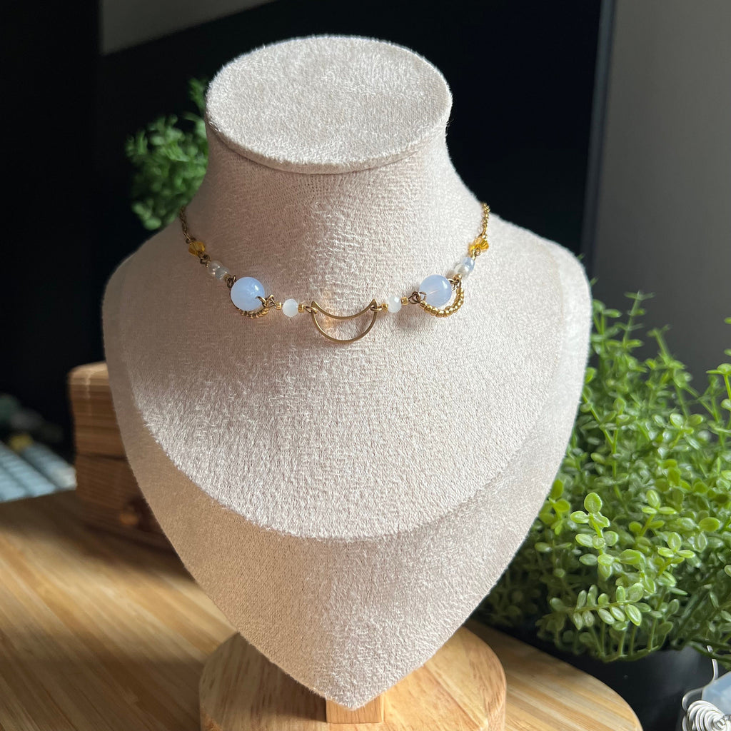Dainty Moon Necklace